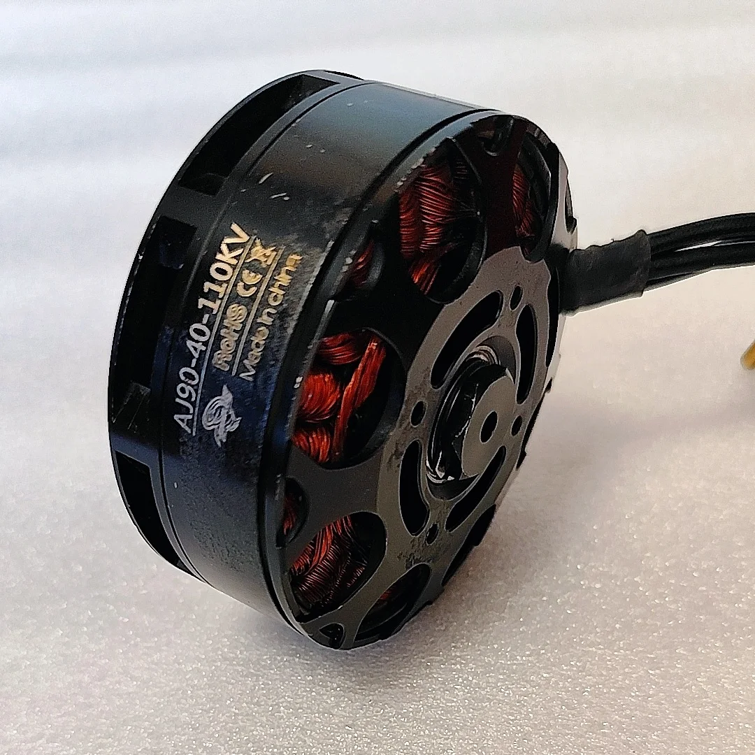 SkyDElSecondhand AJ9040(8318)1 - đánh giá và giá 8318 Outrunner Brushless Motor